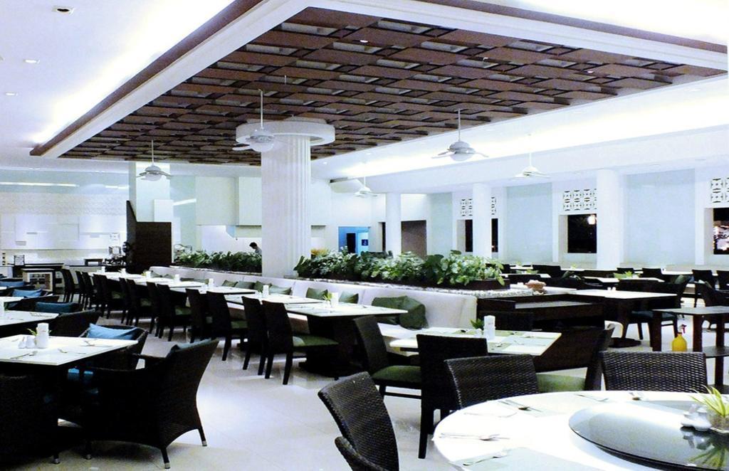 Methavalai Hotel Ча-Ам Екстер'єр фото