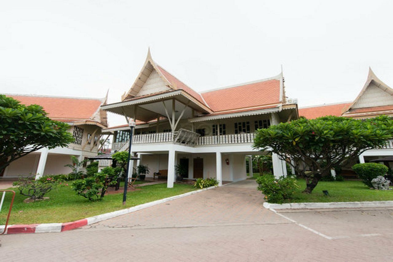 Methavalai Hotel Ча-Ам Екстер'єр фото